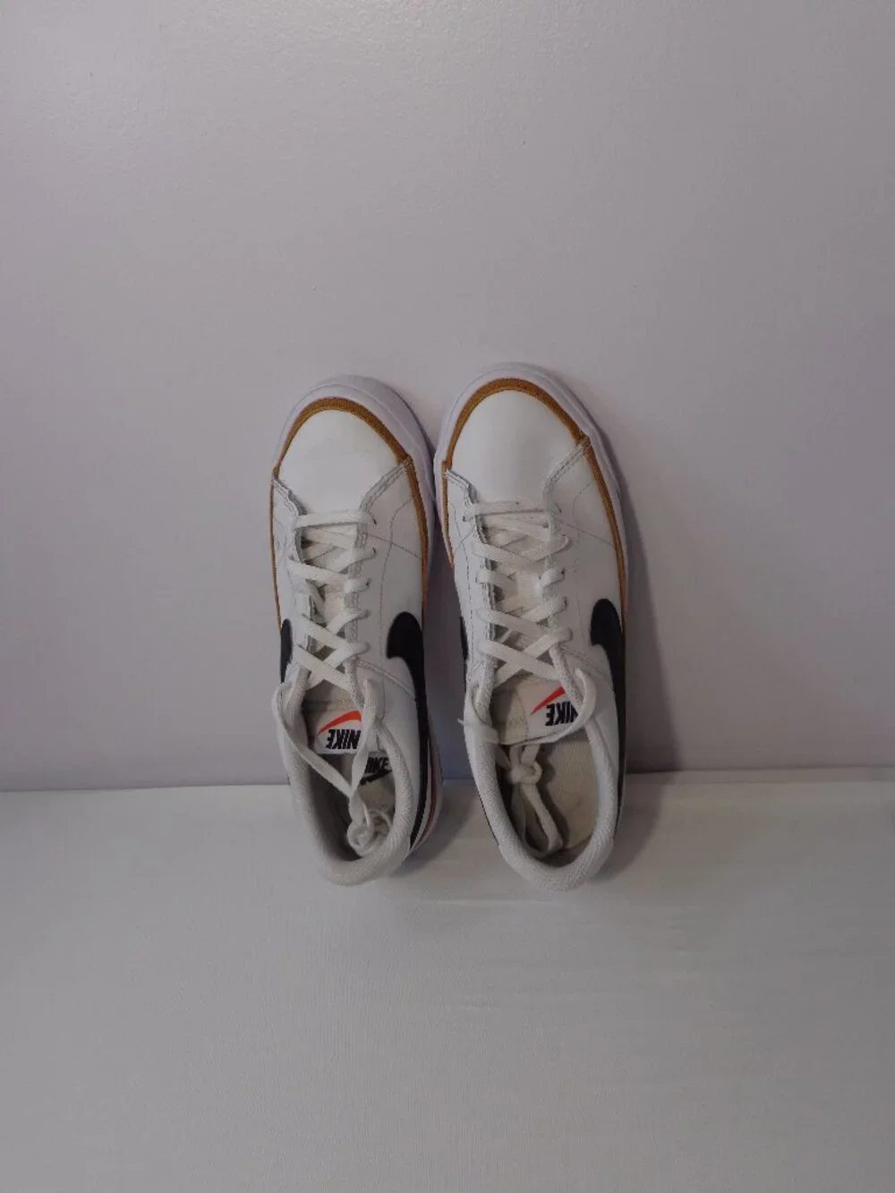 Nike Court Legacy (GS) Kids 5Y White/Black/Desert Ochre Leather Low DA5380-102